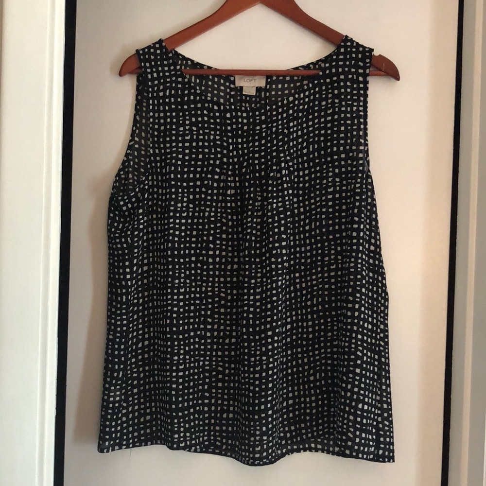Loft- sheer, lightweight tank